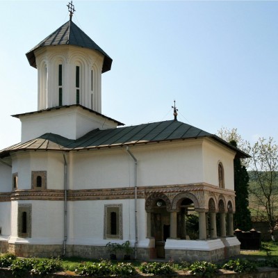 Biserica - Sfânta Mănăstire Govora