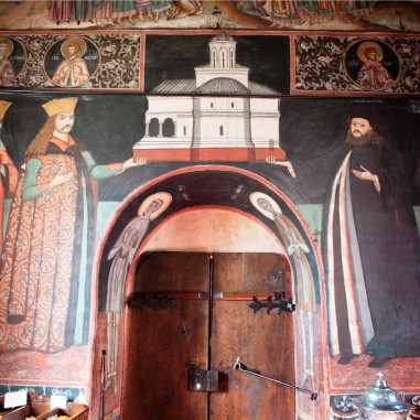 Frecă - Sfânta Mănăstire Govora